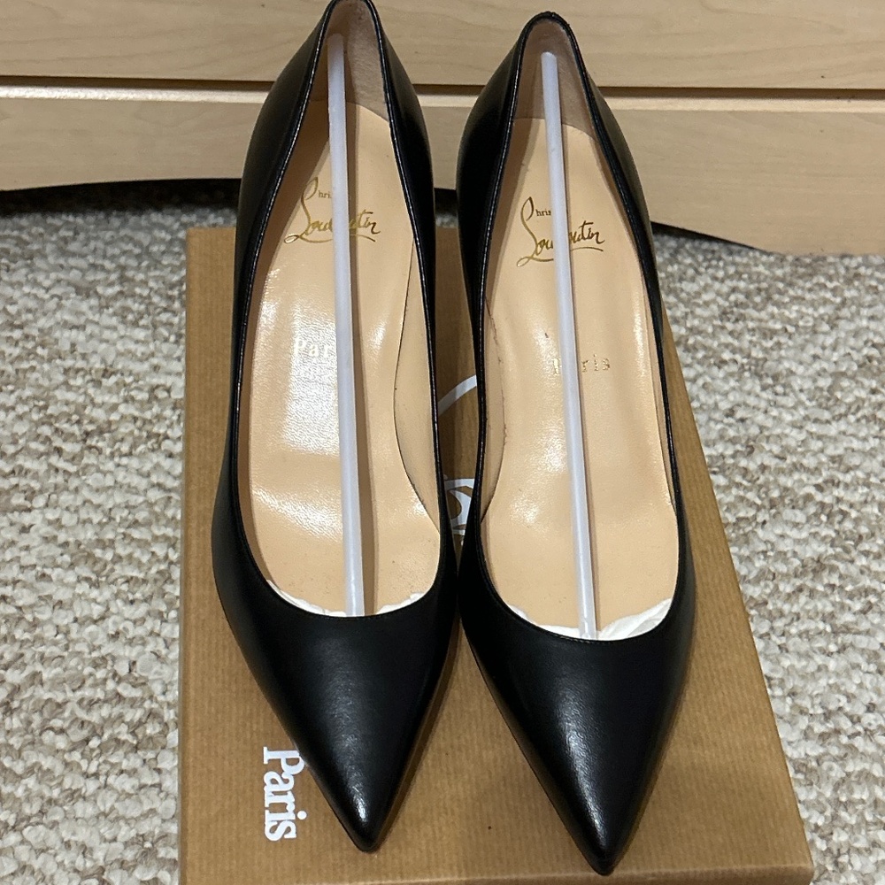 NEVER USED Christian Louboutin Heels